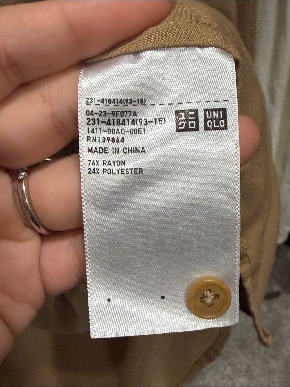Uniqlo Camel V-Neck Long Sleeve Blouse - Picture 3 of 4